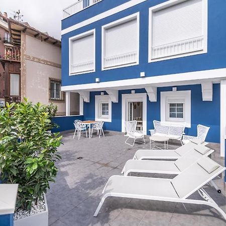 Villa Marta - Apartamentos Centricos Junto Al Mar カストロ・ウルディアレス エクステリア 写真