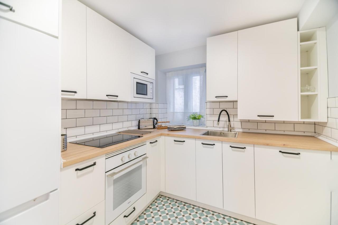 Villa Marta - Apartamentos Centricos Junto Al Mar カストロ・ウルディアレス エクステリア 写真