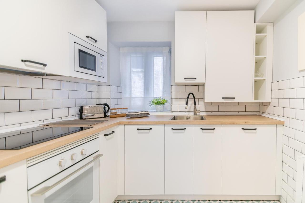 Villa Marta - Apartamentos Centricos Junto Al Mar カストロ・ウルディアレス エクステリア 写真